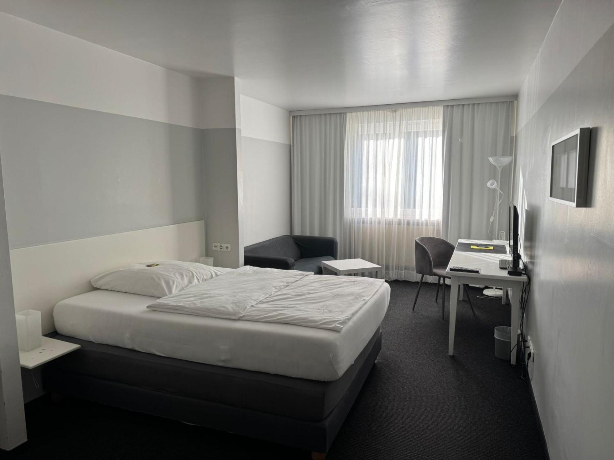 Hotel U Muelheim Free Parking Highspeed Wifi Mülheim an der Ruhr Exteriér fotografie